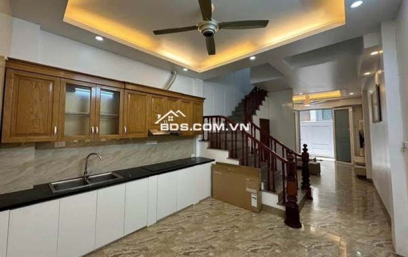 BÁN NHÀ ĐỊNH CÔNG - NGÕ THÔNG, GẦN Ô TÔ, NHÀ MỚI ĐẸP SẴN Ở  - 43M2